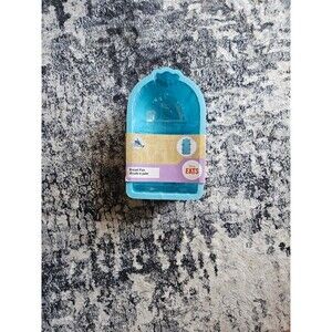 Disney eats bread pan